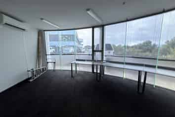 Ngauranga office and warehouse mix