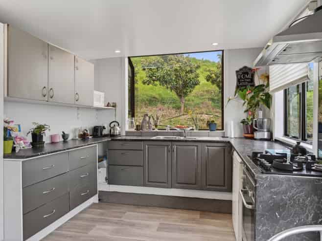63 Porter Road, Paparoa