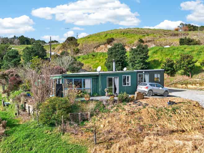 63 Porter Road, Paparoa