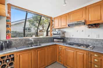161 Catherine Street, Windsor