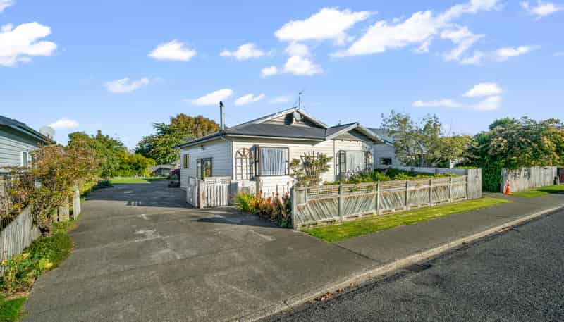 161 Catherine Street, Windsor