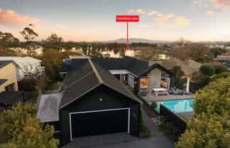124 Lake Road, Hamilton Lake