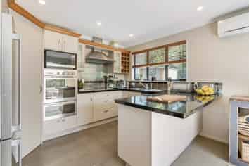 20 Araminta Place, Beachlands
