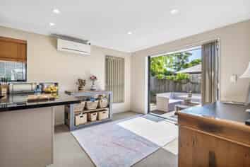 20 Araminta Place, Beachlands