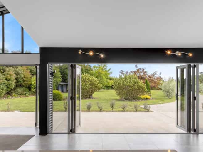 168 Utopia Road, Westport
