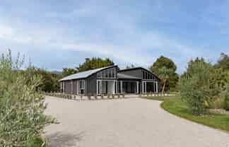 168 Utopia Road, Westport
