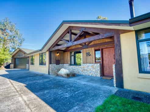 22A Eastons Road, Westport