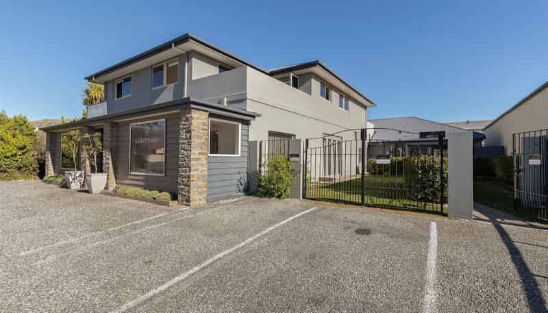 54 Reece Crescent, Wanaka