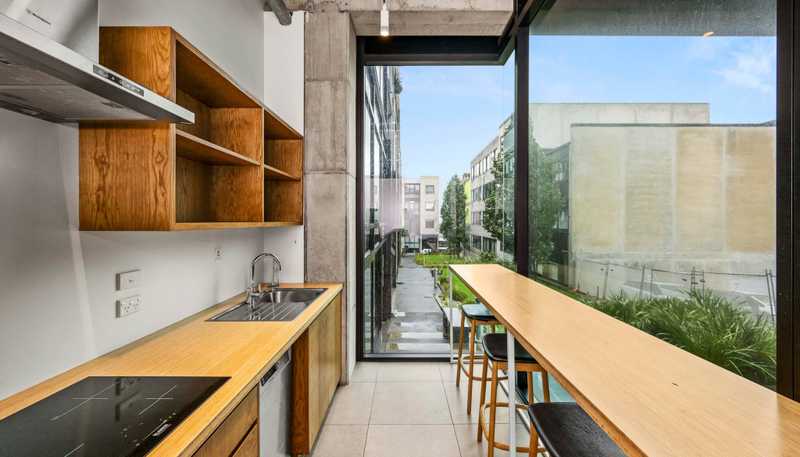 1A/5 Crummer Road, Grey Lynn