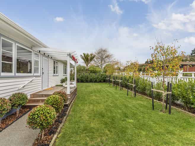 4 Beauchamp Street, Tawa