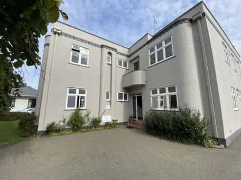 Affordable office spaces for lease
