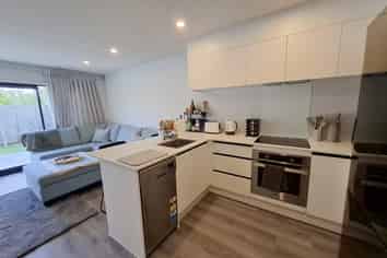 30/137 Hall Avenue, Favona