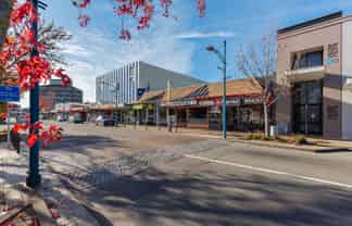 Yum Yum Yum: Three Tenants, One Tasty Deal