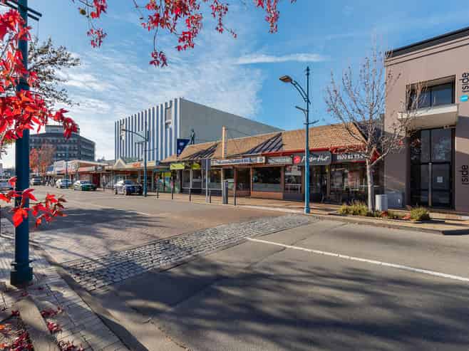 Yum Yum Yum: Three Tenants, One Tasty Deal