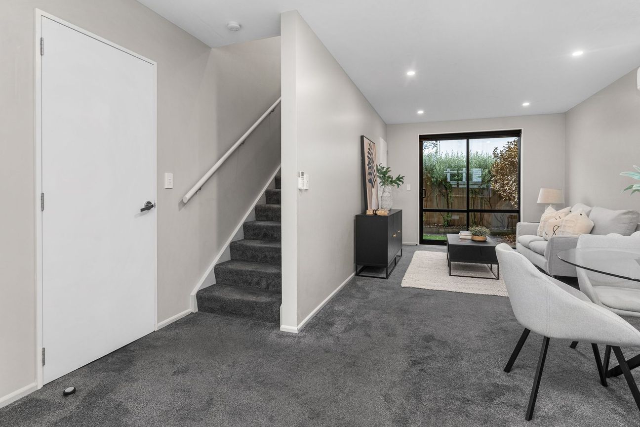 Two Ensuites & A Garage! – pohled 5