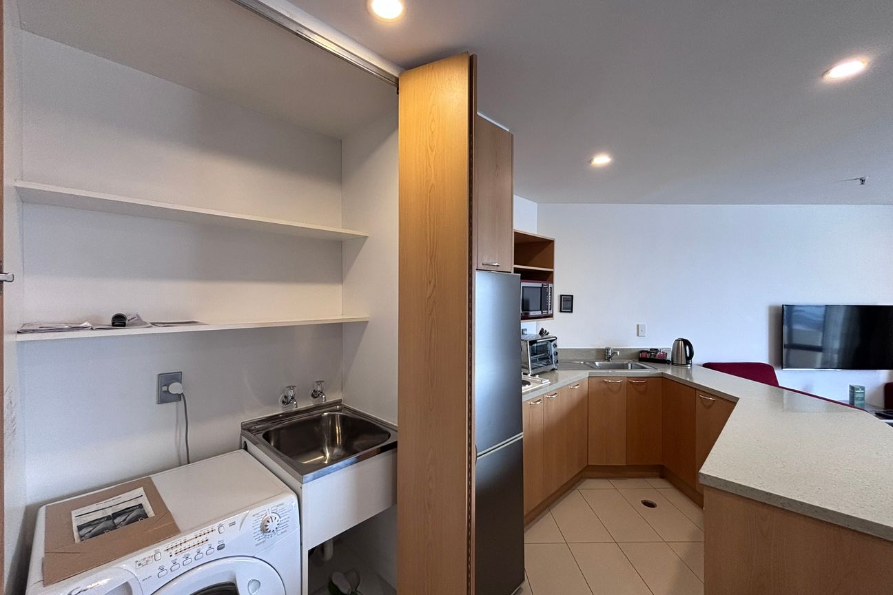 503/87 Kilmore Street - Fler