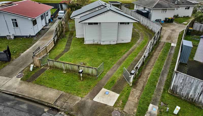 6 Orewa Grove, Wainuiomata