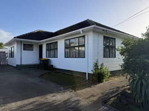26 Whitley Crescent, Otara