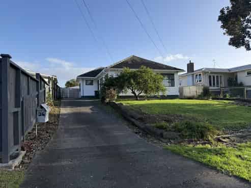 26 Whitley Crescent, Otara