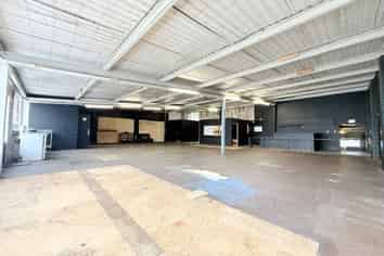 Flexible Papatoetoe Space | 265 m2