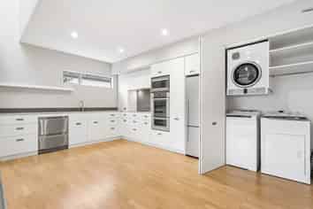 15/77 Carlton Mill Road, Merivale