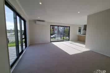 6/21 Boyes Avenue, Whenuapai