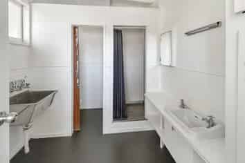 2/455 Featherston Street, Palmerston North Surrounds