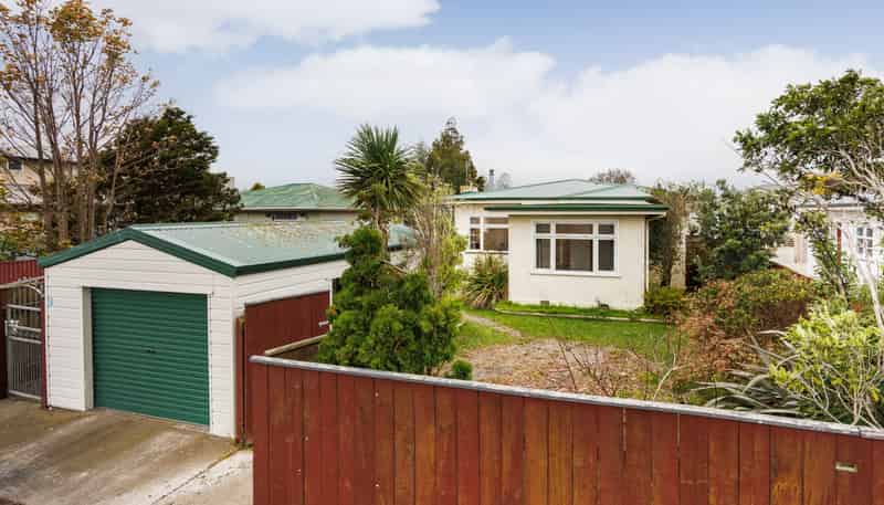 232 Tremaine Avenue, Highbury
