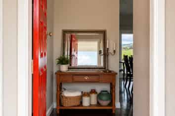 10 Lara Lane, Kaiwaka