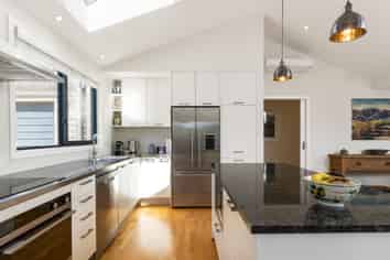 40 McAdam Drive, Jacks Point