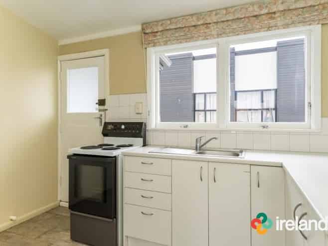 7/142 Stanmore Road, Linwood