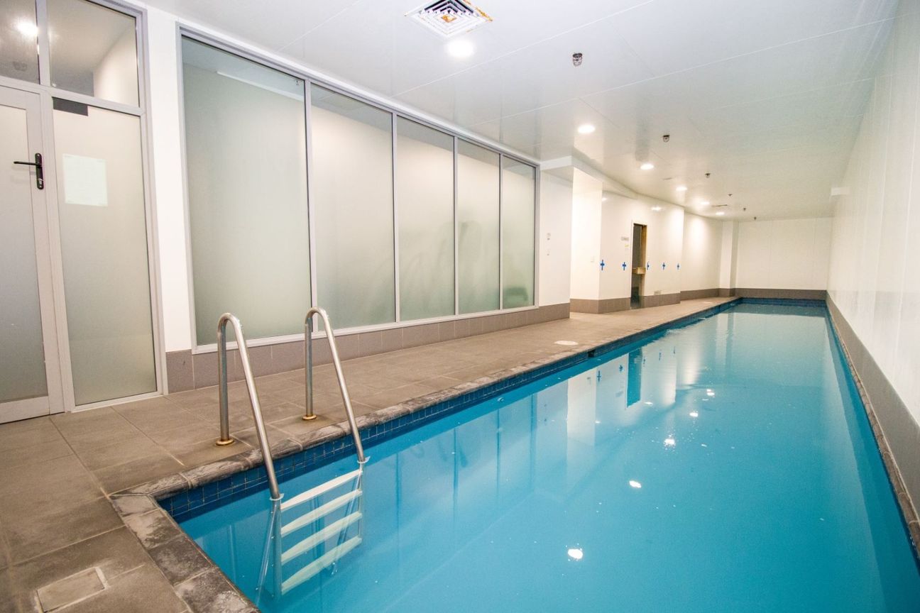 2 Bedroom Furnished Apartment - Mehr