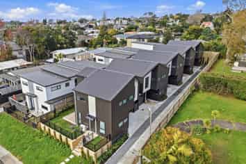 10B,D,E Neptune Avenue, Beach Haven