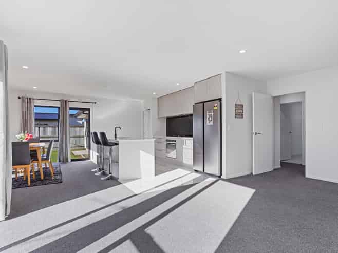 23 Clonbunny Close, Rolleston