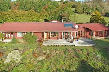 392 Hillview Road, Bombay