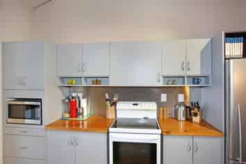 392 Hillview Road, Bombay