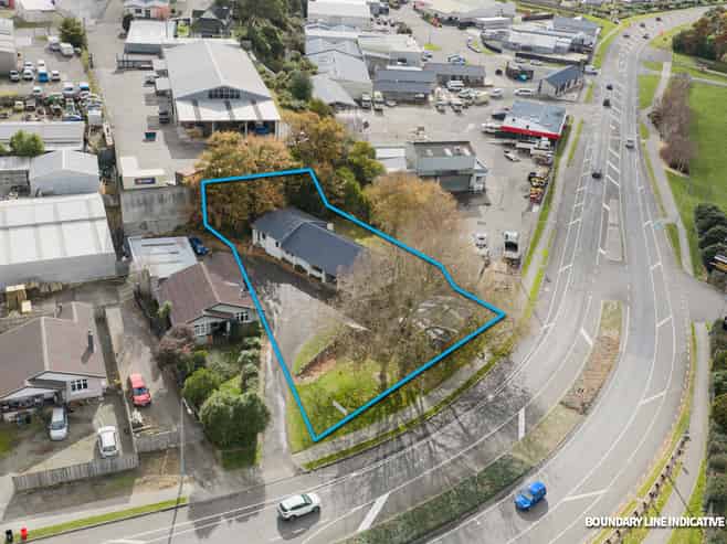 Unique Industrial/Commercial Property - Huge Profile