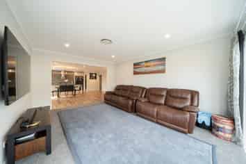 42 Atherton Terrace, Churton Park