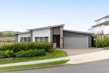42 Atherton Terrace, Churton Park