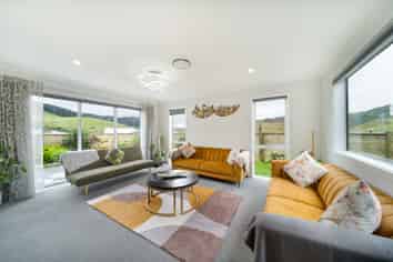 42 Atherton Terrace, Churton Park