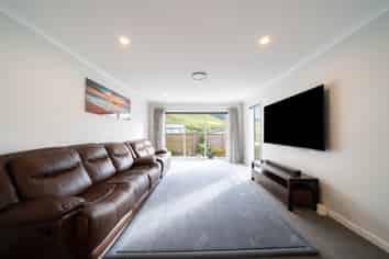 42 Atherton Terrace, Churton Park