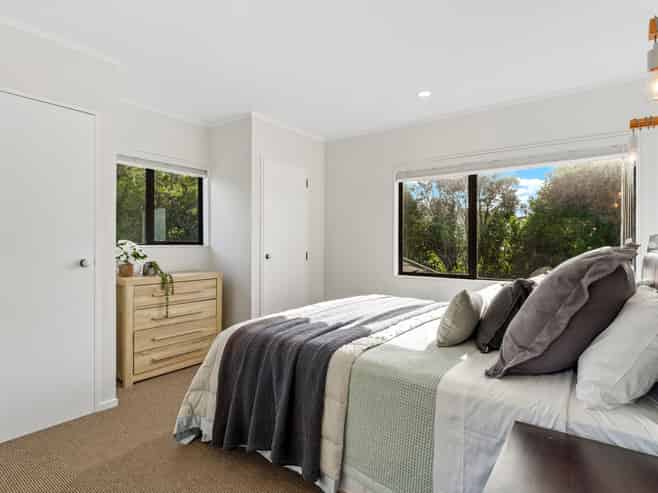 53 Deerness Crescent, Algies Bay