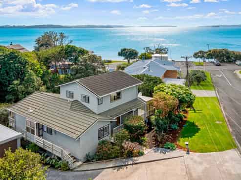 53 Deerness Crescent, Algies Bay