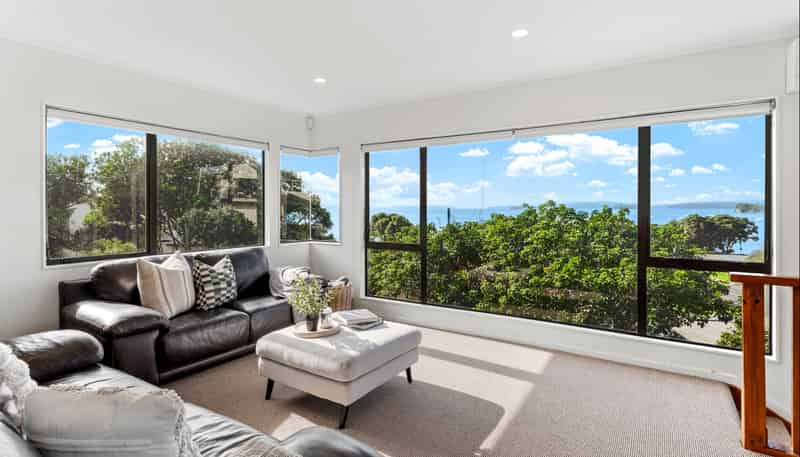 53 Deerness Crescent, Algies Bay