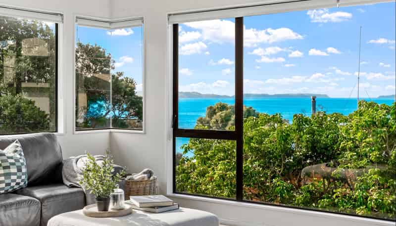 53 Deerness Crescent, Algies Bay
