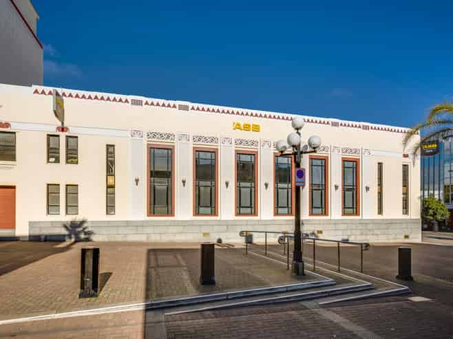 ASB Bank Building – Iconic CBD Investment