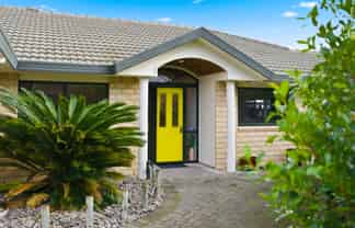 35 Ocean Crest, Papamoa