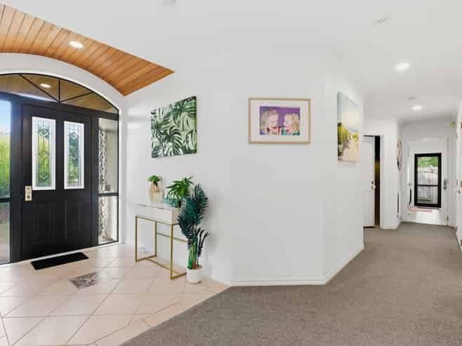 35 Ocean Crest, Papamoa
