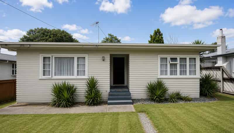 18 Vardon Road, Saint Andrews