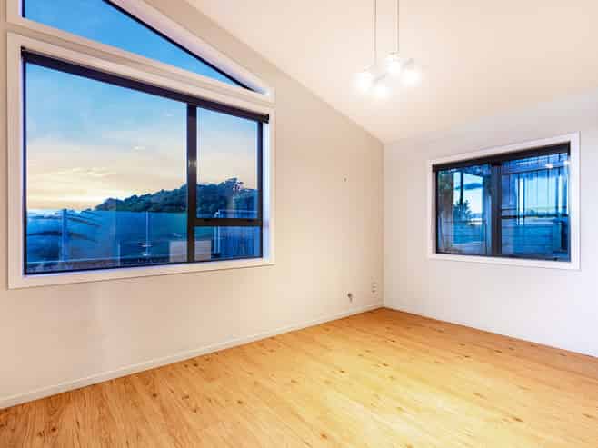 26 Aspiring Terrace, Aotea